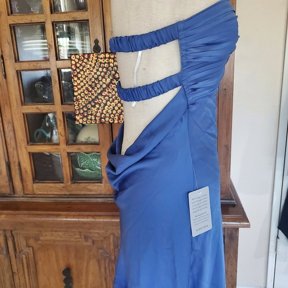 Princess Polly Strapless Dress in Royal Blue - Picture 4 of 12